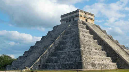Descubren una nueva zona arqueológica en Chicén Itzá
