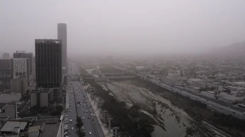 Prevén polvo sobre urbe regia también para este jueves