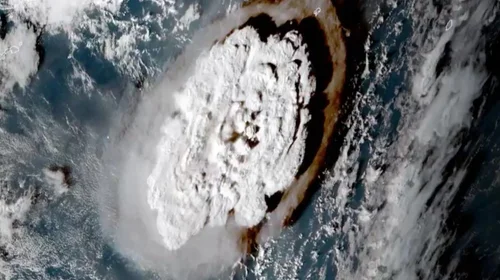 Emiten alerta de tsunami tras fuerte terremoto cerca de Tonga