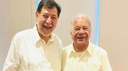 PT se disculpa con Fernández Noroña tras abucheo
