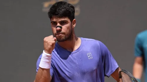 Alcaraz sobrevive al invicto Sinner y es campeón de Roma