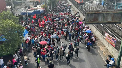 Paro de la CNTE pega a 9.8% de las escuelas del país