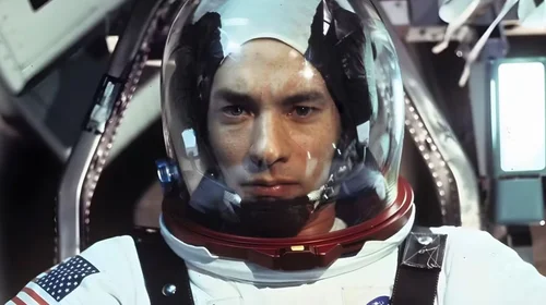 Tom Hanks rinde homenaje al astronauta del ‘Apolo 13’