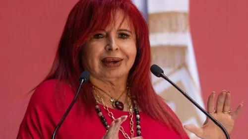 Periodistas ofrecen disculpa pública a Layda Sansores