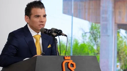 Se enfoca Miguel Flores en proyectos estratégicos en NL