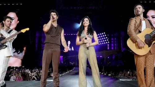 Demi Lovato se reencuentra con los Jonas Brothers