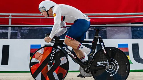 Matt Richardson fija récord mundial en los 200 metros