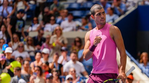 Carlos Alcaraz avanza sin contratiempos en el US Open