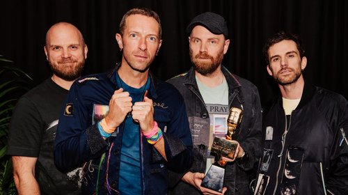 Coldplay cambia fecha de dos conciertos por huelga de transporte