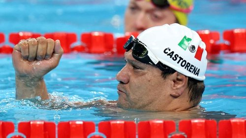 Arnulfo Castorena gana oro en Mundial de Paranatación 2025