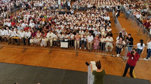 Sheinbaum: 'López Obrador vive en el corazón del pueblo'