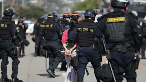 Demandan al Gobierno de Trump por detener redadas en Washington