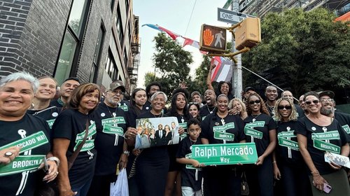 Nombran calle de Nueva York en honor al músico Ralph Mercado