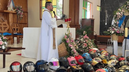 Festejan a virgen del Rosario en Llera con bendición de cascos