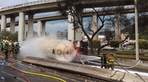 Kevin, sobreviviente de explosión en Iztapalapa, recibe alta