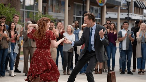 Tom Hiddleston revela impacto de 'La vida de Chuck' en su carrera