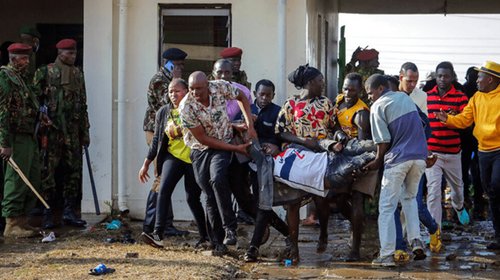 Estampida en funeral de líder opositor deja 17 heridos en Kenia