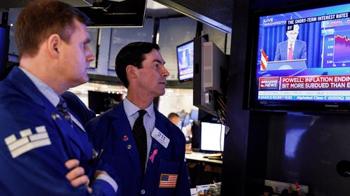 Wall Street abre en verde; Dow Jones sube un 0.07 %