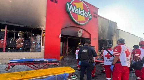 Confirman 23 muertos por incendio en tienda de Hermosillo