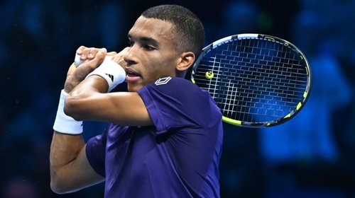 Auger-Aliassime remonta y sigue con vida en el Masters ATP