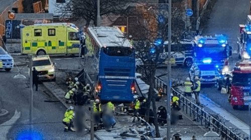 Atropello masivo de autobús deja tres muertos en Suecia