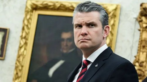 Hegseth puso en riesgo misión al usar 'app' de mensajería: EUA