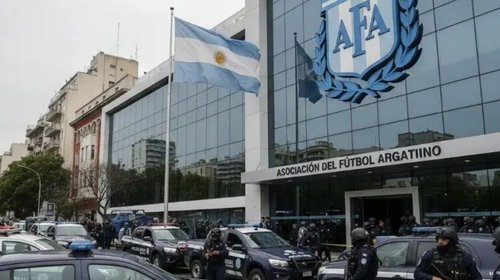 Allanan sedes de la AFA por presunta evasión y lavado