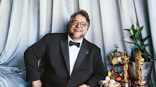 Del Toro presenta 'El laberinto del fauno' en Cannes y da mensaje