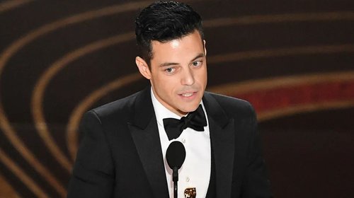 Rami Malek celebra su histórico Oscar como actor egipcio