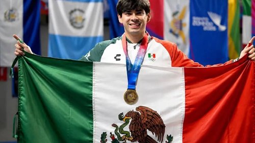 Estudiante de la UAT gana oro en esgrima para México