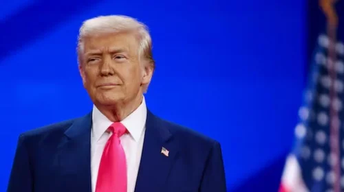 Trump aplaza aranceles a México al 2 de abril; peso gana terreno