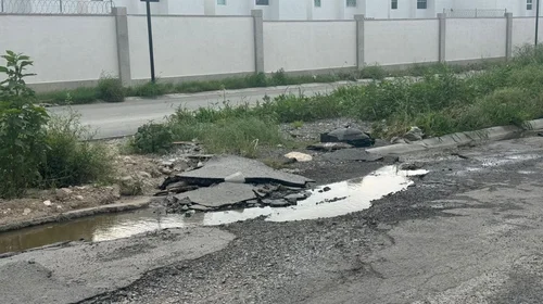 Exigen reparar socavones tras lluvias en colonia El Toreo