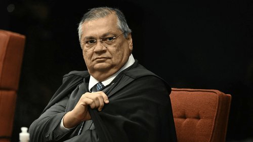Acusa hijo de Bolsonaro de falsificar pruebas contra expresidente