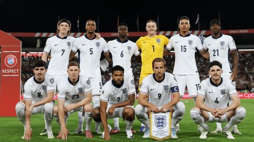 Inglaterra acaricia Mundial tras golear a Serbia 5-0