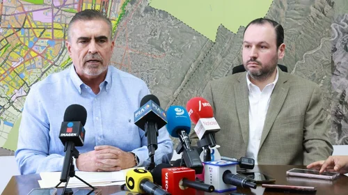 Ampliará Monterrey consulta a reglamentos por un mes