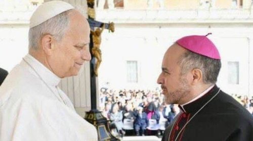 Obispo de Matamoros saluda al papa León XIV en encuentro