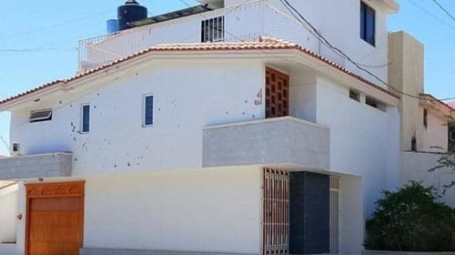 Balean casa ligada a Rubén Rocha Moya en Culiacán
