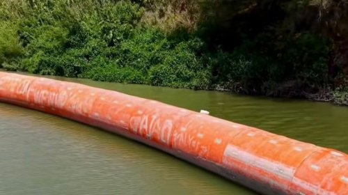 Usan boyas del río Bravo para recreación y clavados