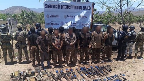 Marina captura a 13 presuntos criminales en Sinaloa