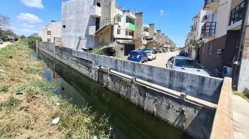 Protestan por apertura de canal de aguas negras entre municipios
