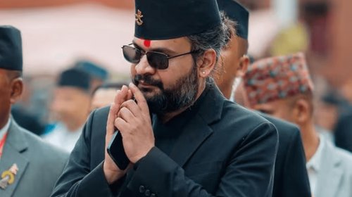 Ex rapero se vuelve alcalde durante crisis política en Nepal