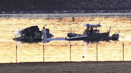 No habría sobrevivientes en accidente aéreo; recuperan cuerpos