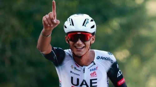 Mexicano Isaac del Toro, tercer mejor ciclista del orbe
