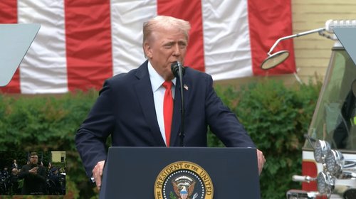 Trump recuerda a víctimas del 9/11 con acto solemne en Pentágono