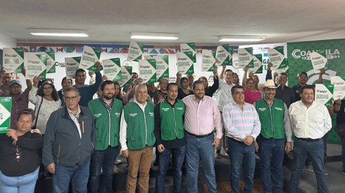 Ramos Arizpe entrega 41 escrituras; anuncia agilización