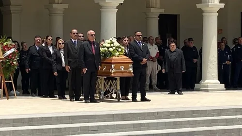 Despiden a secretario del Ayuntamiento de Linares asesinado