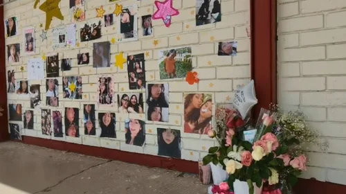 Rinden homenaje a alumna fallecida en accidente en Santiago