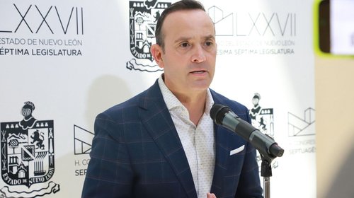 Prioriza PAN transporte escolar gratuito en su agenda legislativa