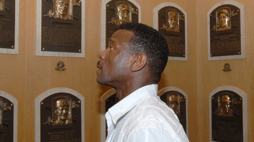 Muere Rickey Henderson, rey de las bases robadas, a los 65 años