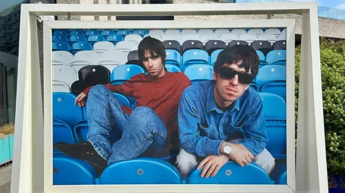 Inauguran una galería al aire libre de OASIS en Wembley